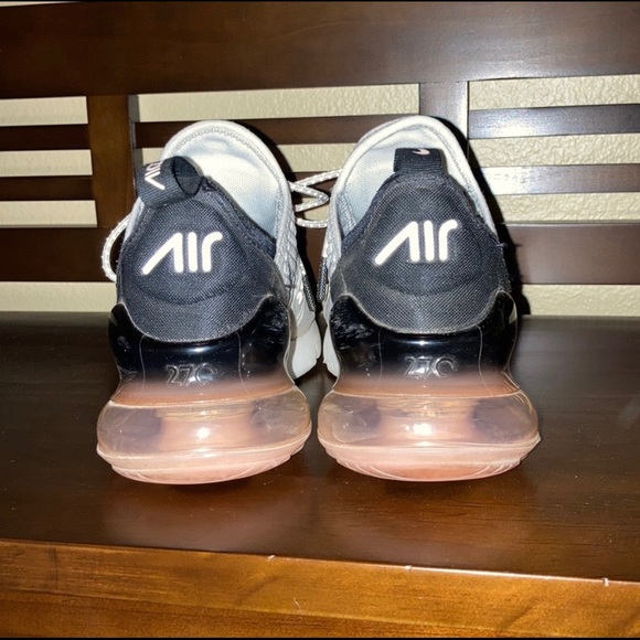 nike air max 270s - Picture 3 of 4